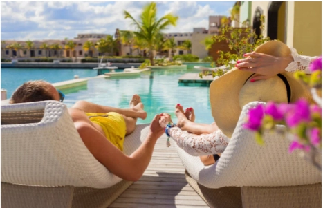 Hotels / Resort / Country Club